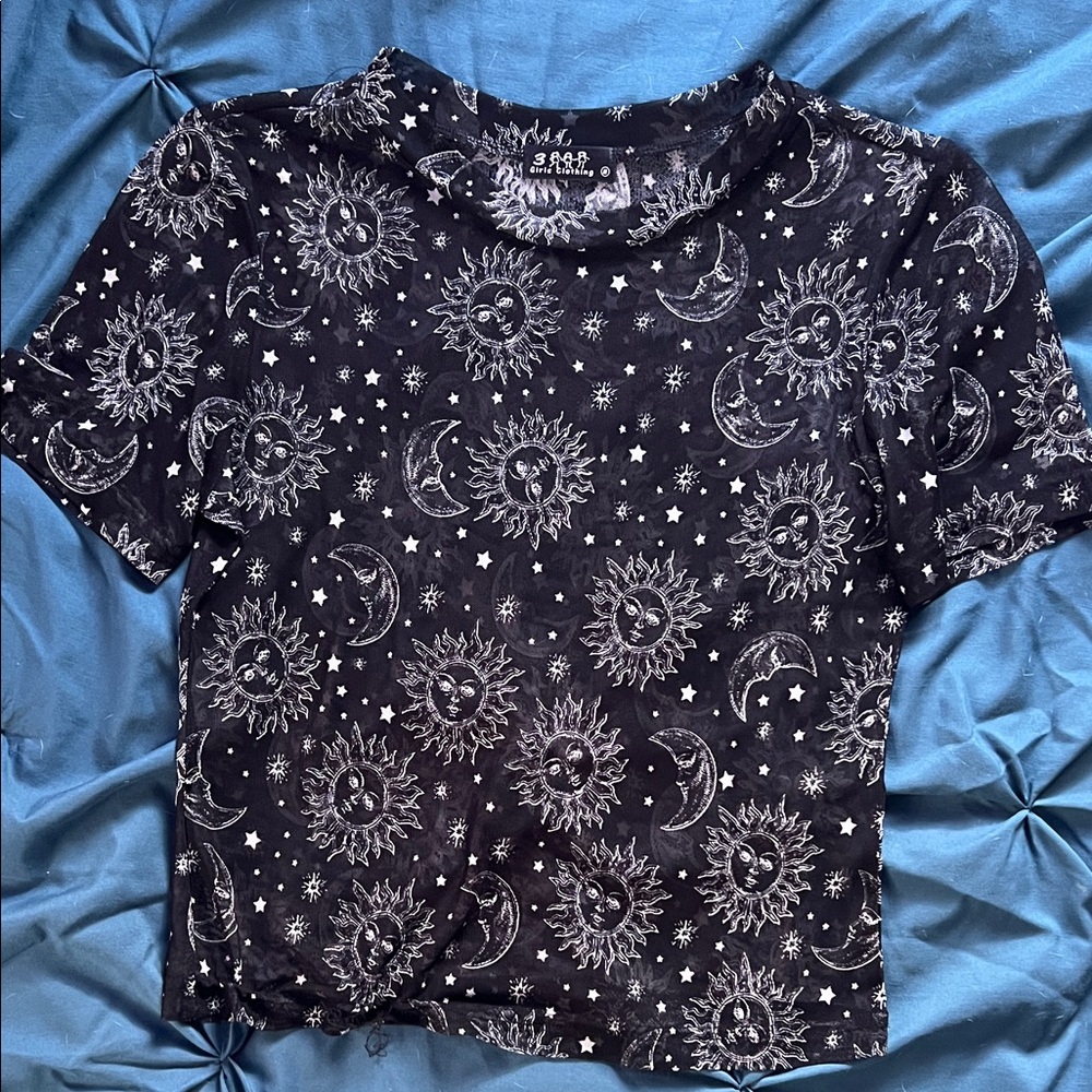 Black Celestial Print Short Sleeve Top